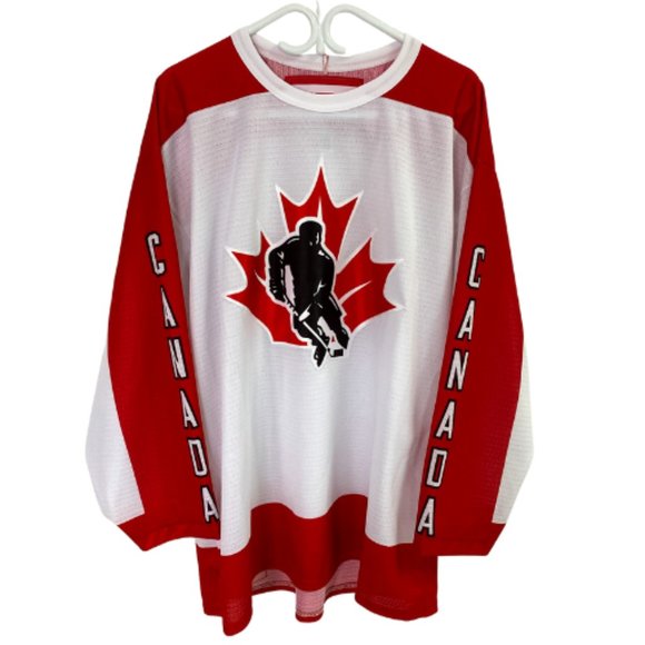 CCM Canada Hockey Jersey Size L - Picture 1 of 11